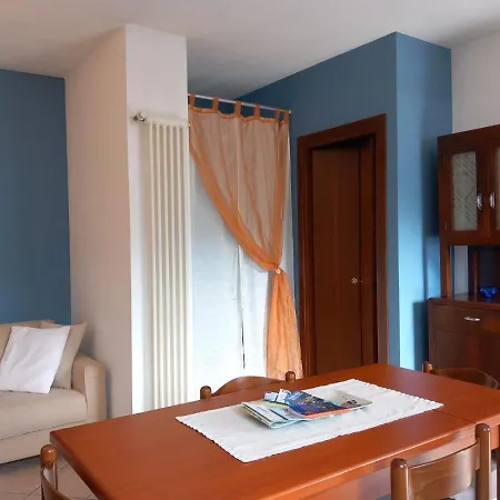 And Guzzi View - 度假居 曼代洛-德尔拉里奥