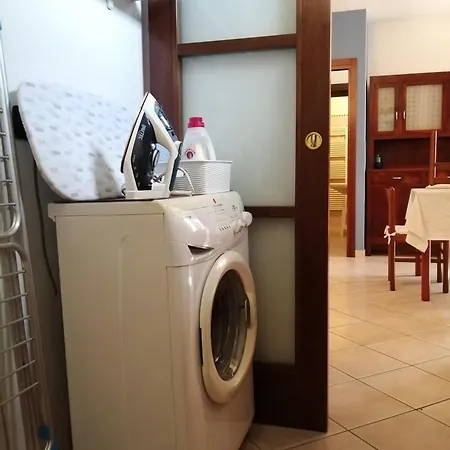 And Guzzi View - בית נופש *