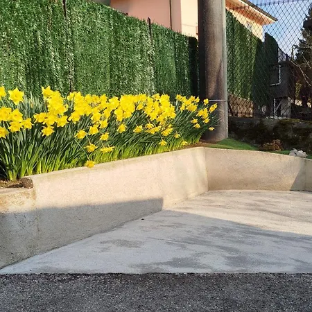 And Guzzi View - * Mandello del Lario